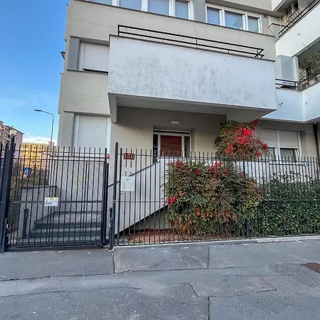 Savona Design Modern Flat - Frattini M4 & Navigli * ميلان